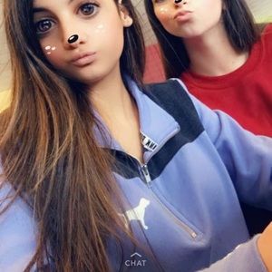 PINK SWEATSHIRT